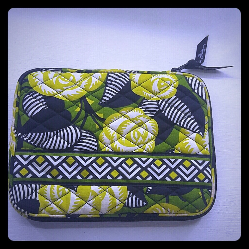 Vera bradley tablet sleeve